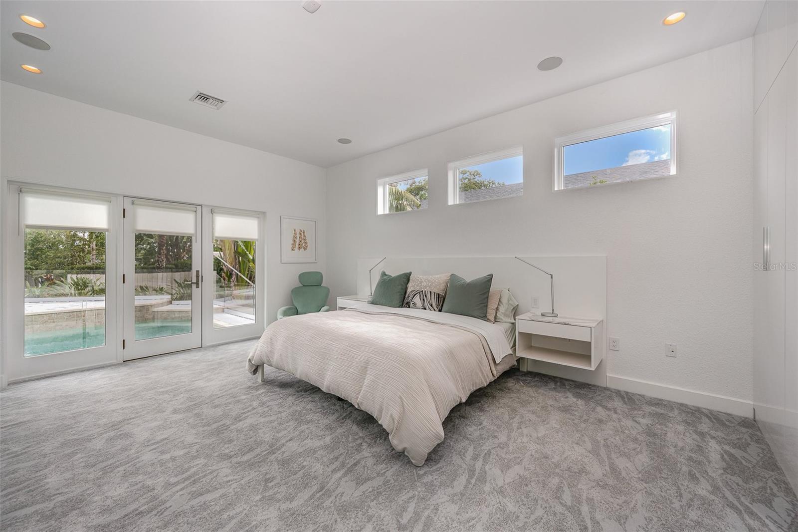 MINNEHAHA SHORES - Residential