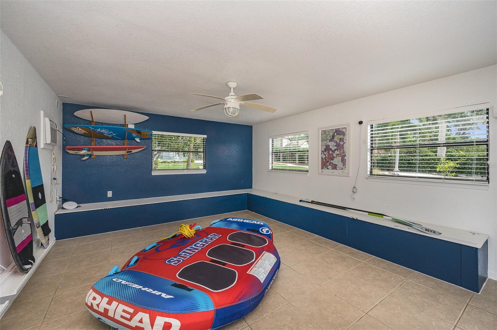 MINNEHAHA SHORES - Residential