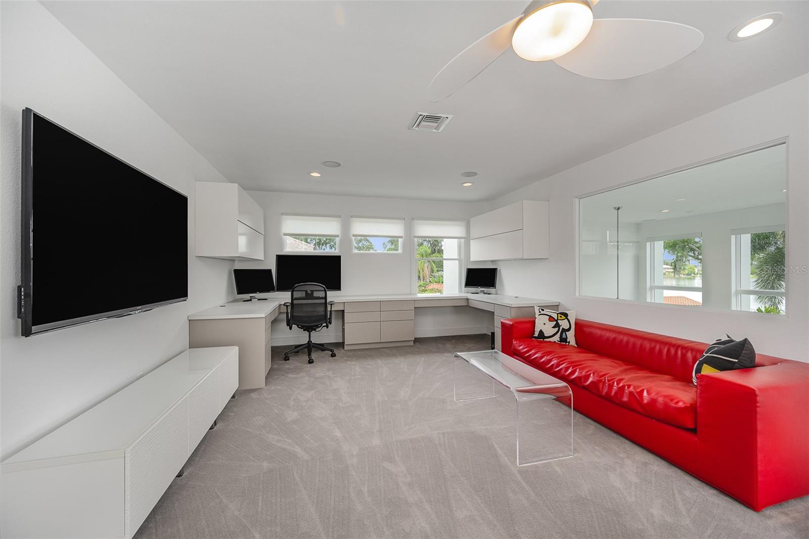 MINNEHAHA SHORES - Residential