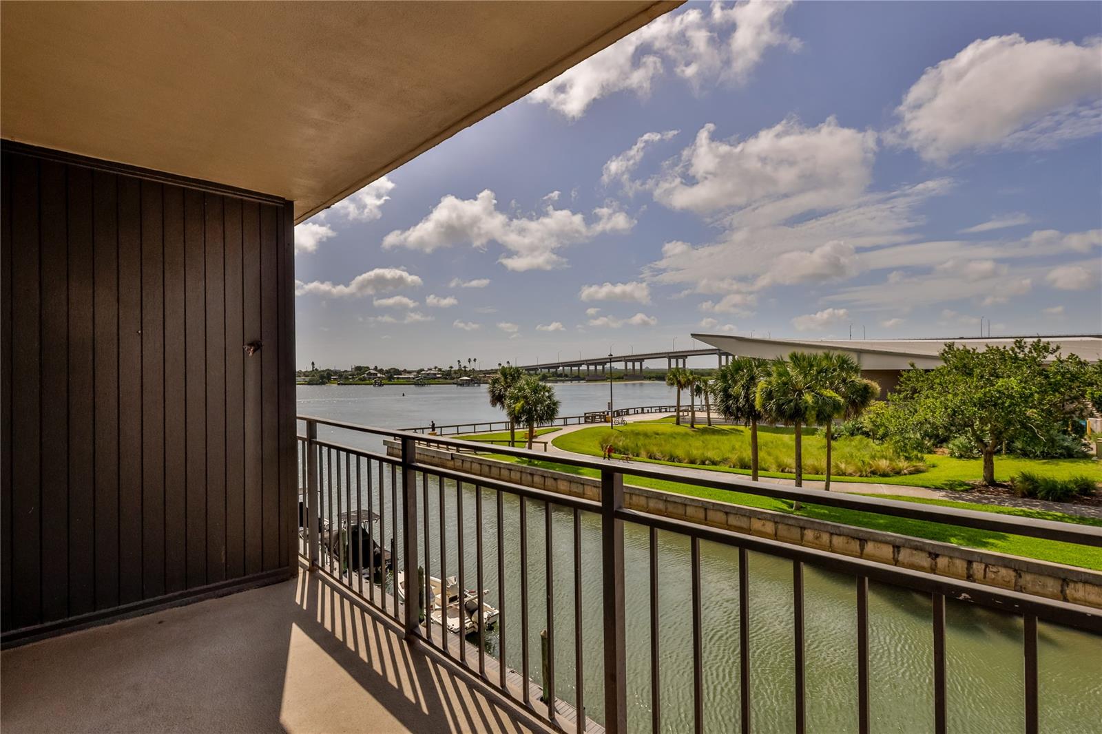 Captains Quarters - Residential