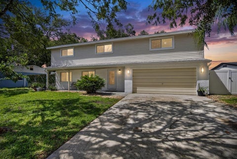 Photo of 10718 Drummond Rd, Tampa, FL 33615 (MLS # TB8539306)