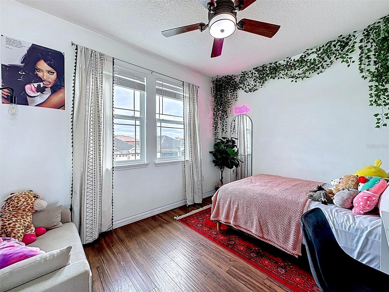 SERA BELLA - Residential