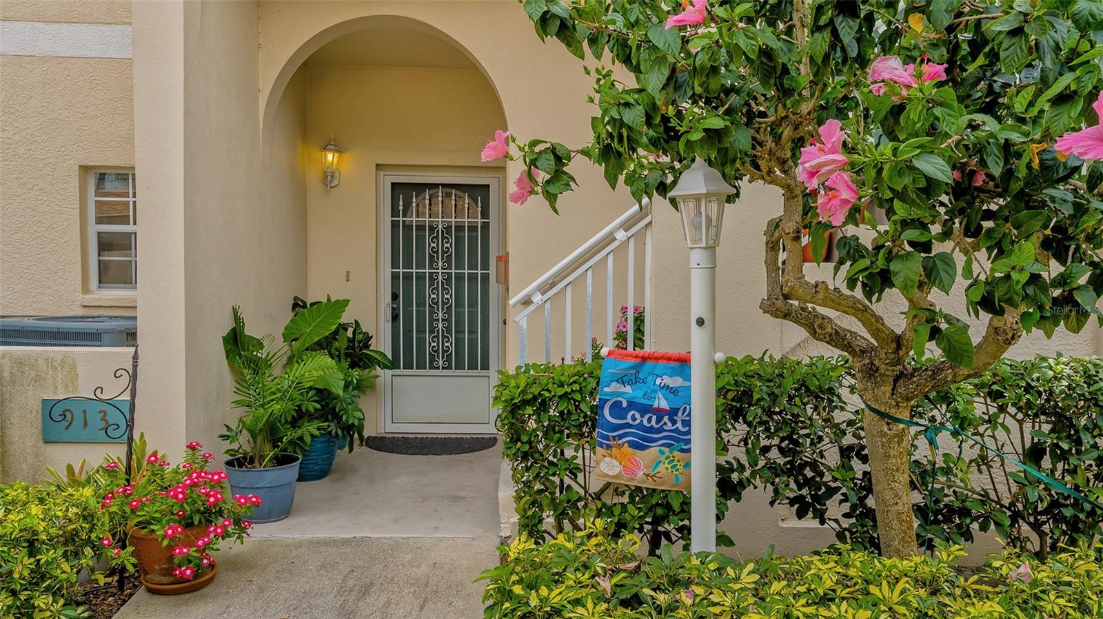 PINESTONE AT PALMER RANCH - Residential Lease