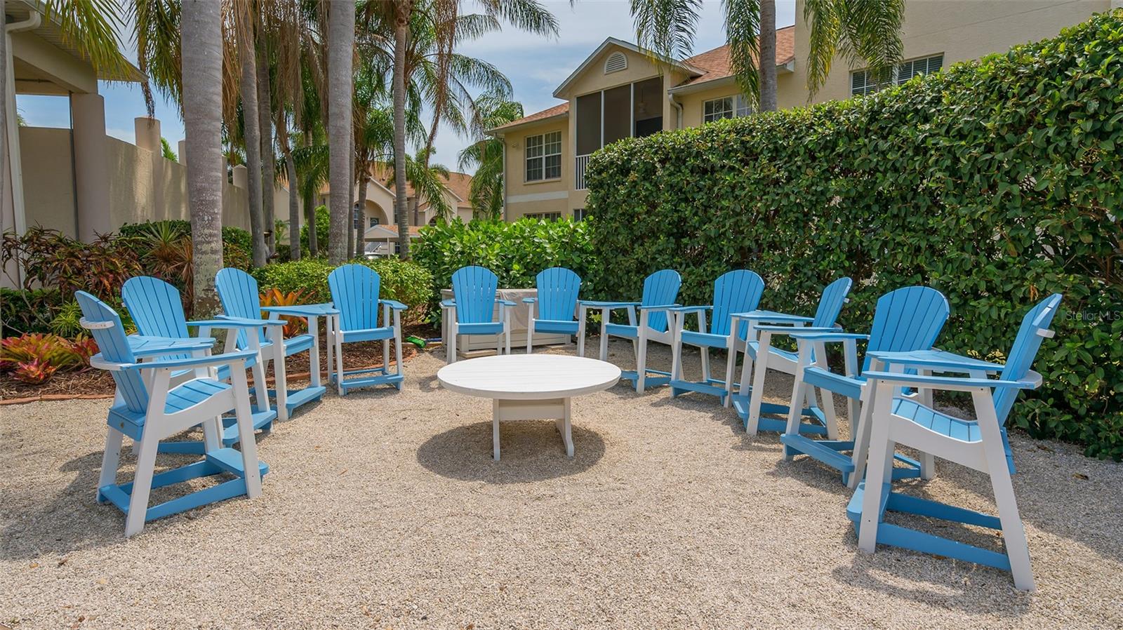 PINESTONE AT PALMER RANCH - Residential Lease