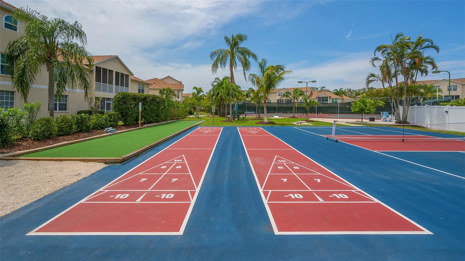 PINESTONE AT PALMER RANCH - Residential Lease