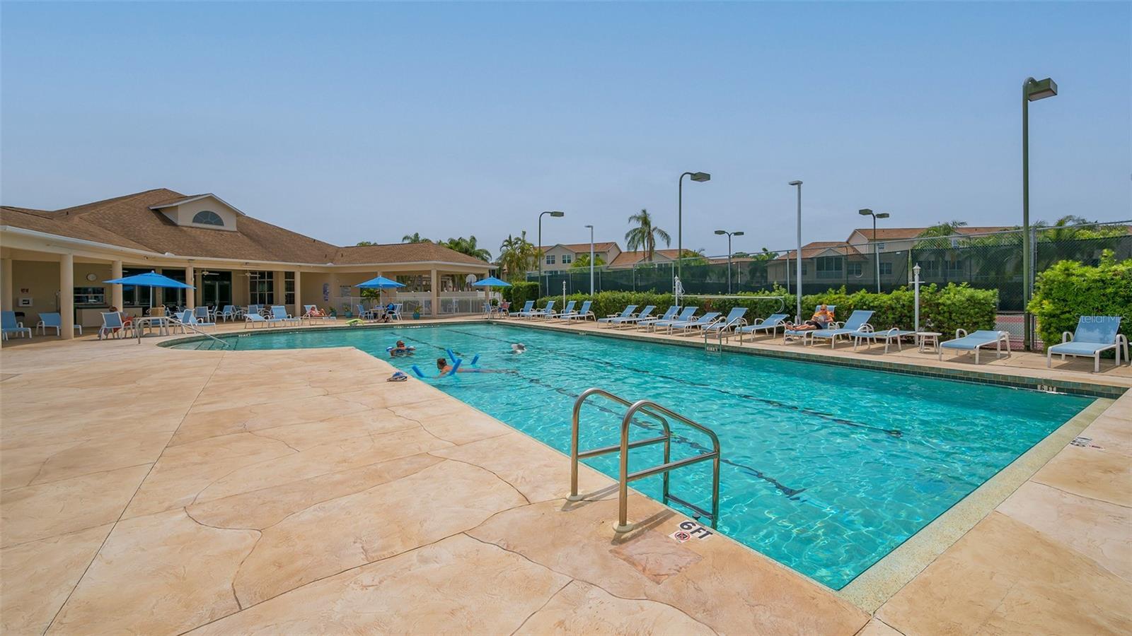 PINESTONE AT PALMER RANCH - Residential Lease