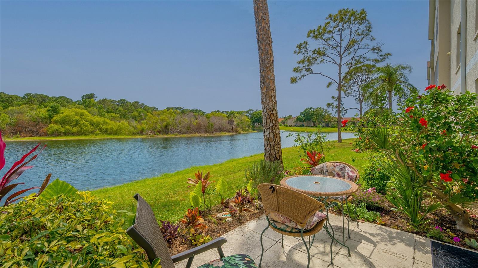 PINESTONE AT PALMER RANCH - Residential Lease
