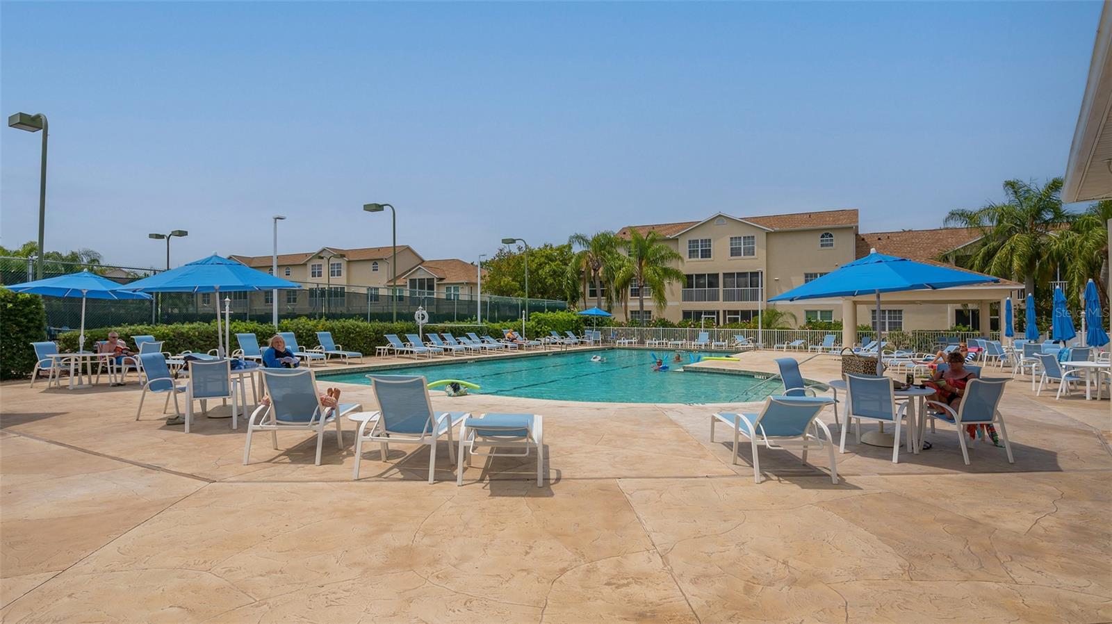PINESTONE AT PALMER RANCH - Residential Lease