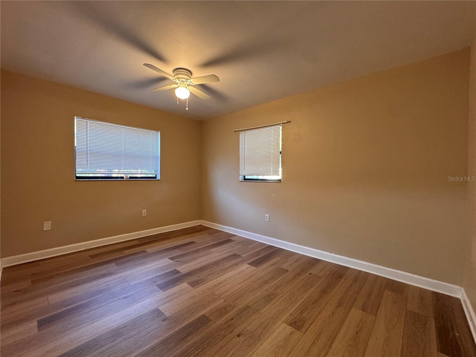 ROOSEVELT GROVES - Residential Income