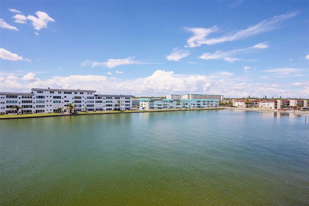 Photo of 6025 Shore Boulevard S #408, Gulfport, FL 33707 (MLS # TB8400950)