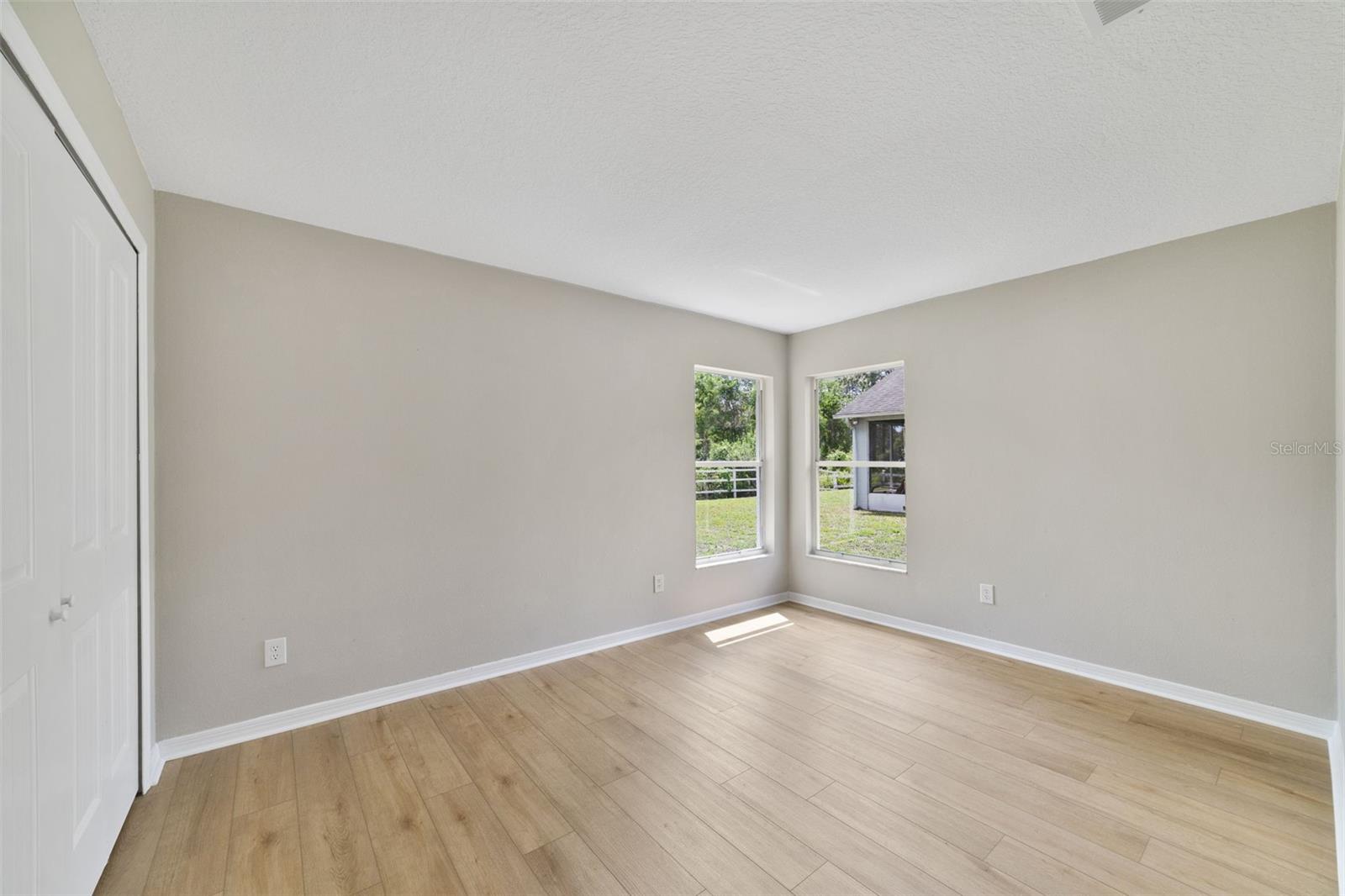 SANCTUARY - Residential