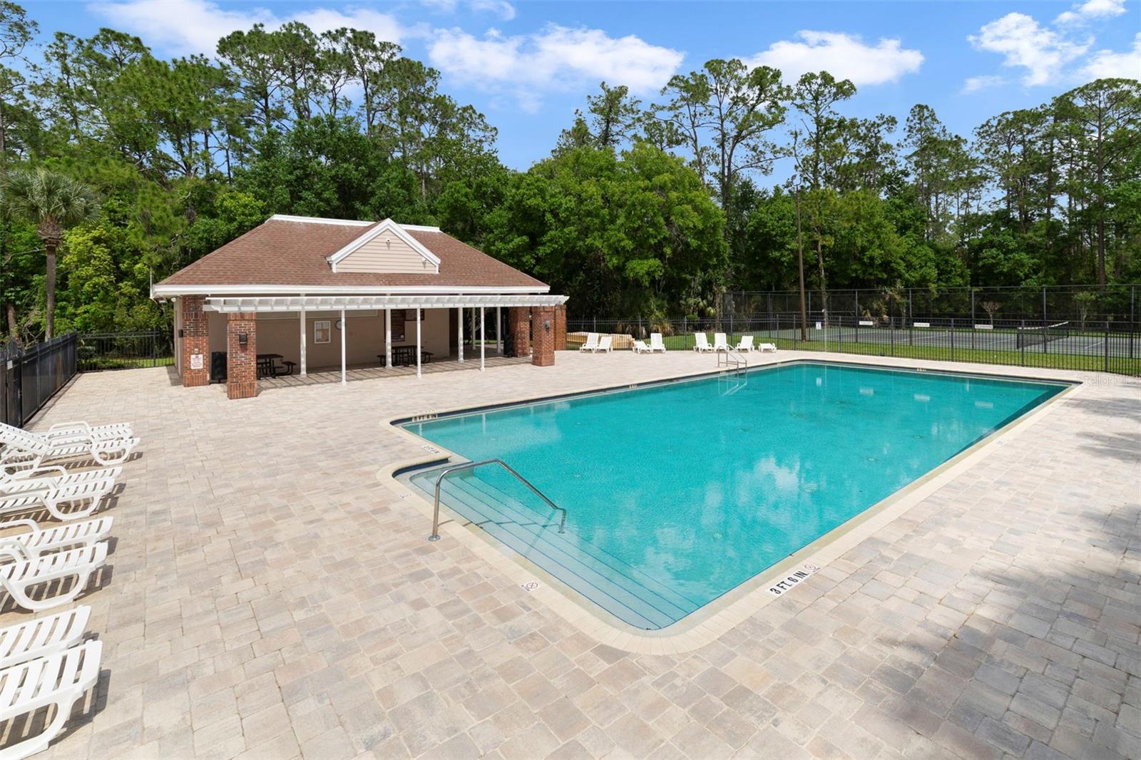 SANCTUARY - Residential