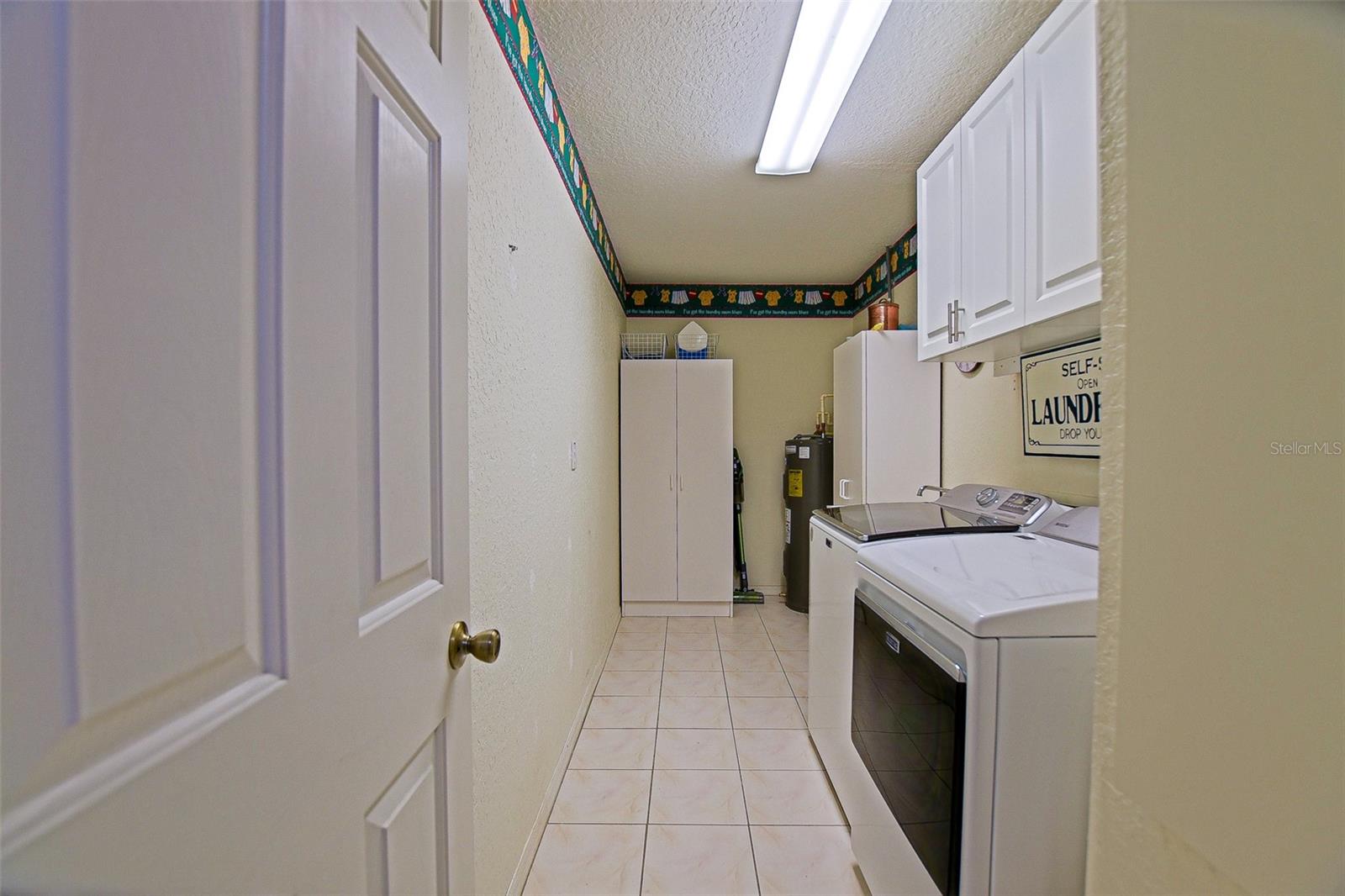 SPRUCE CREEK SOUTH - Residential