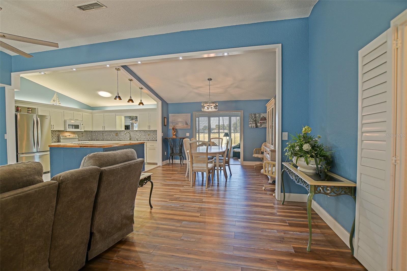 SPRUCE CREEK SOUTH - Residential