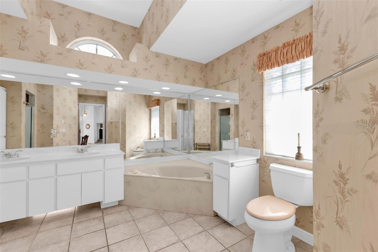 PUNTA GORDA ISLES SEC 23 - Residential