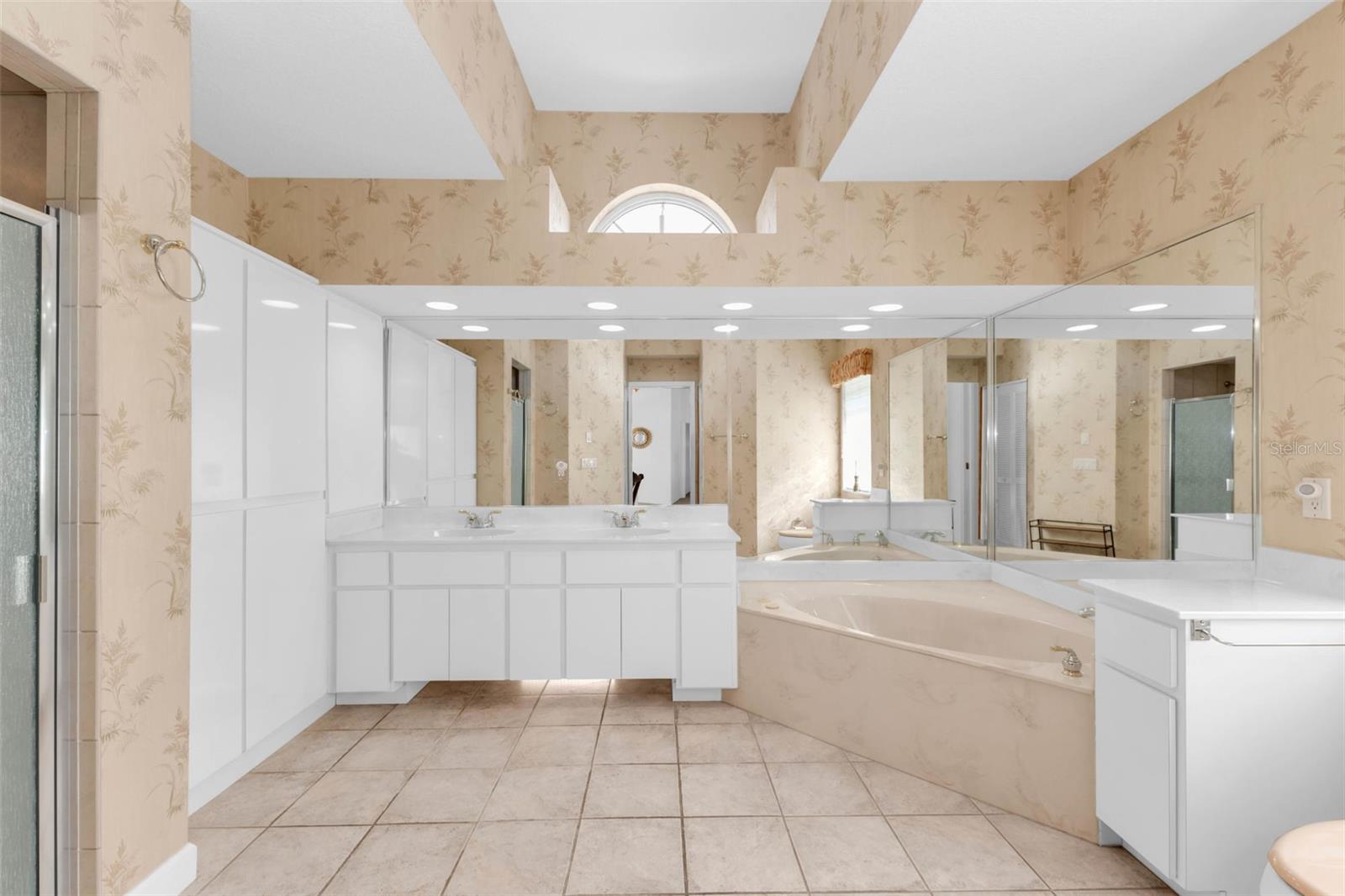 PUNTA GORDA ISLES SEC 23 - Residential