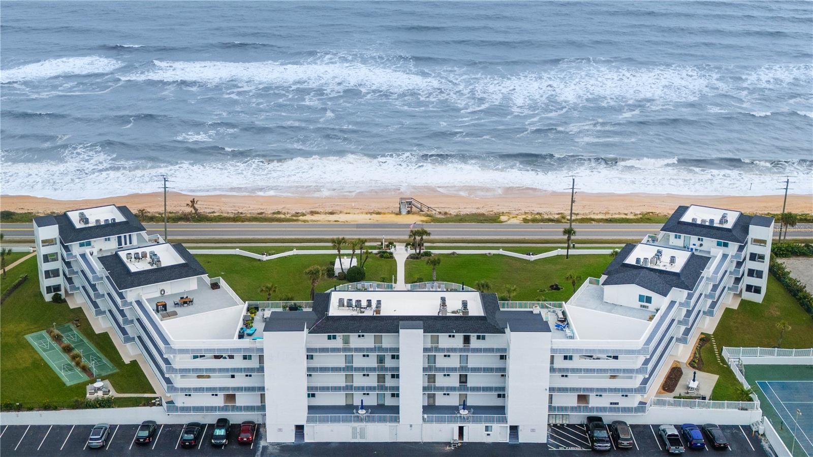 OCEAN BEACH CONDO CLUB II - Residential