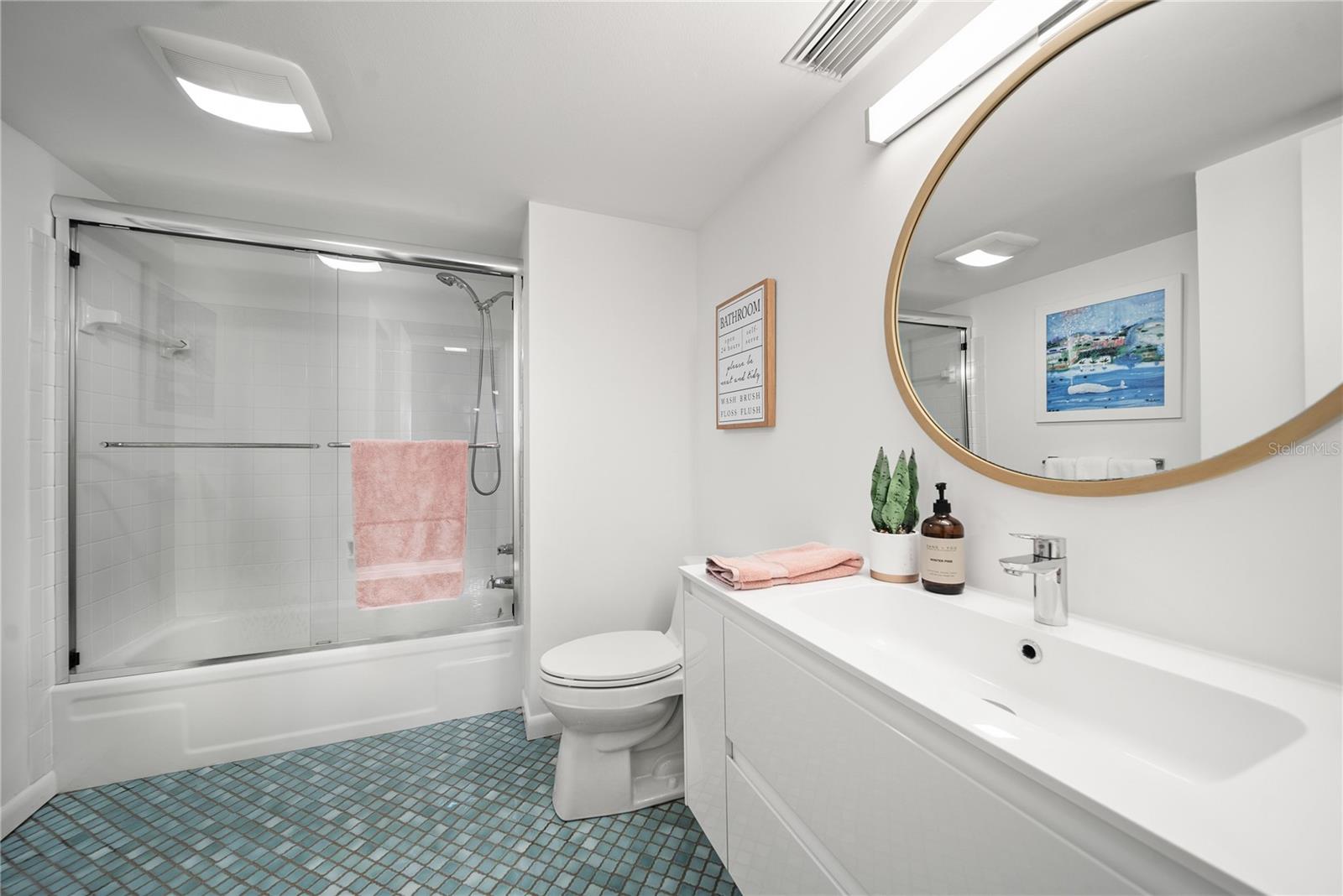 OCEAN BEACH CONDO CLUB II - Residential