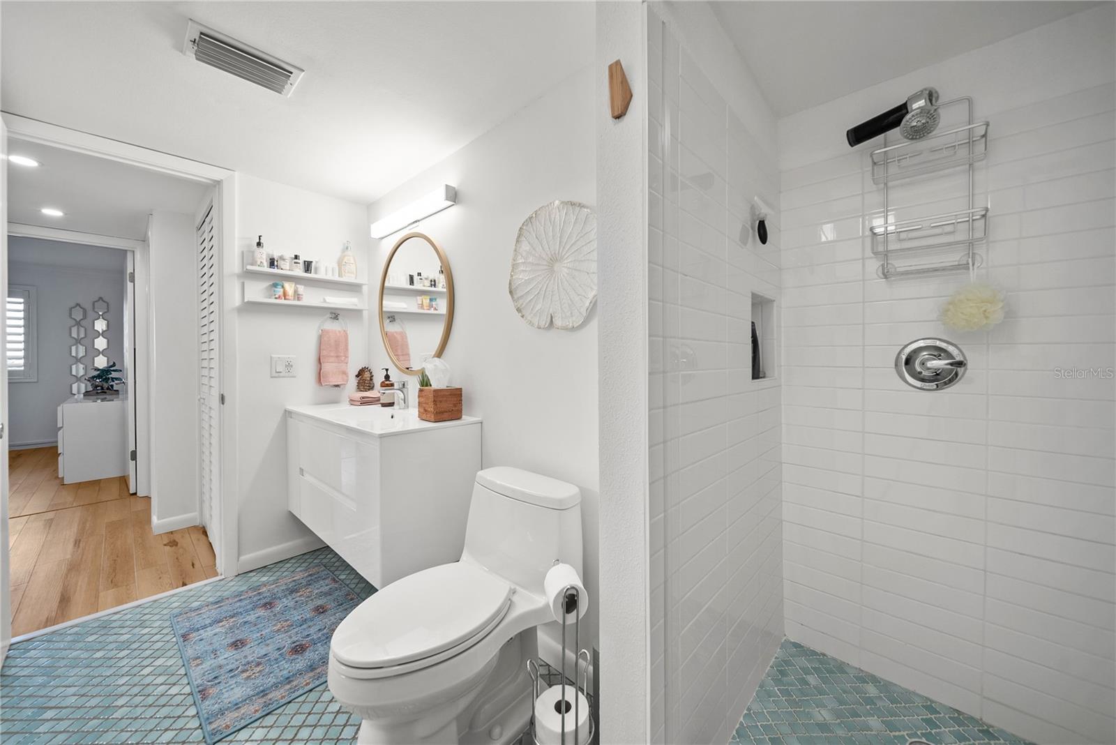 OCEAN BEACH CONDO CLUB II - Residential