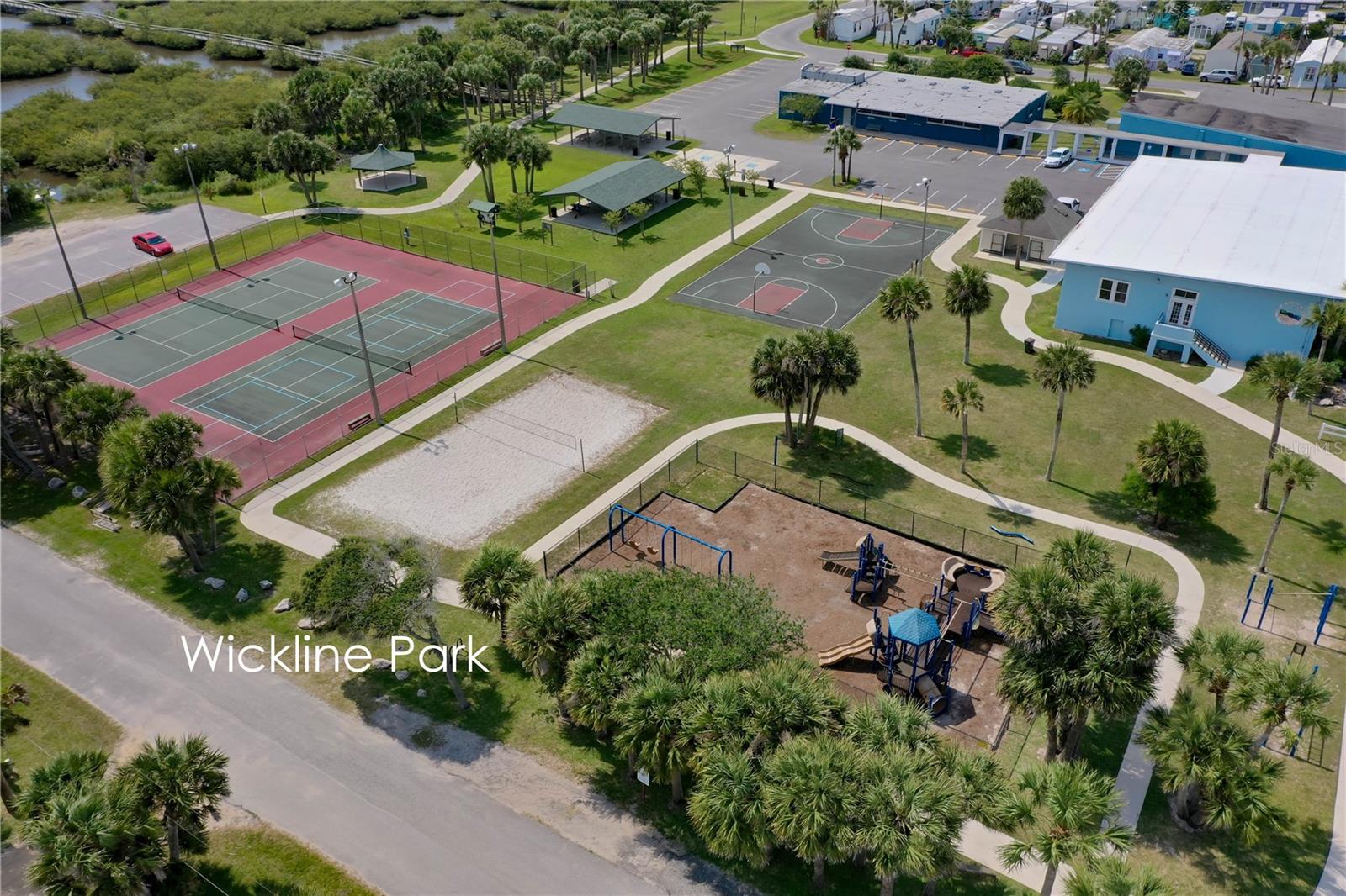 OCEAN BEACH CONDO CLUB II - Residential