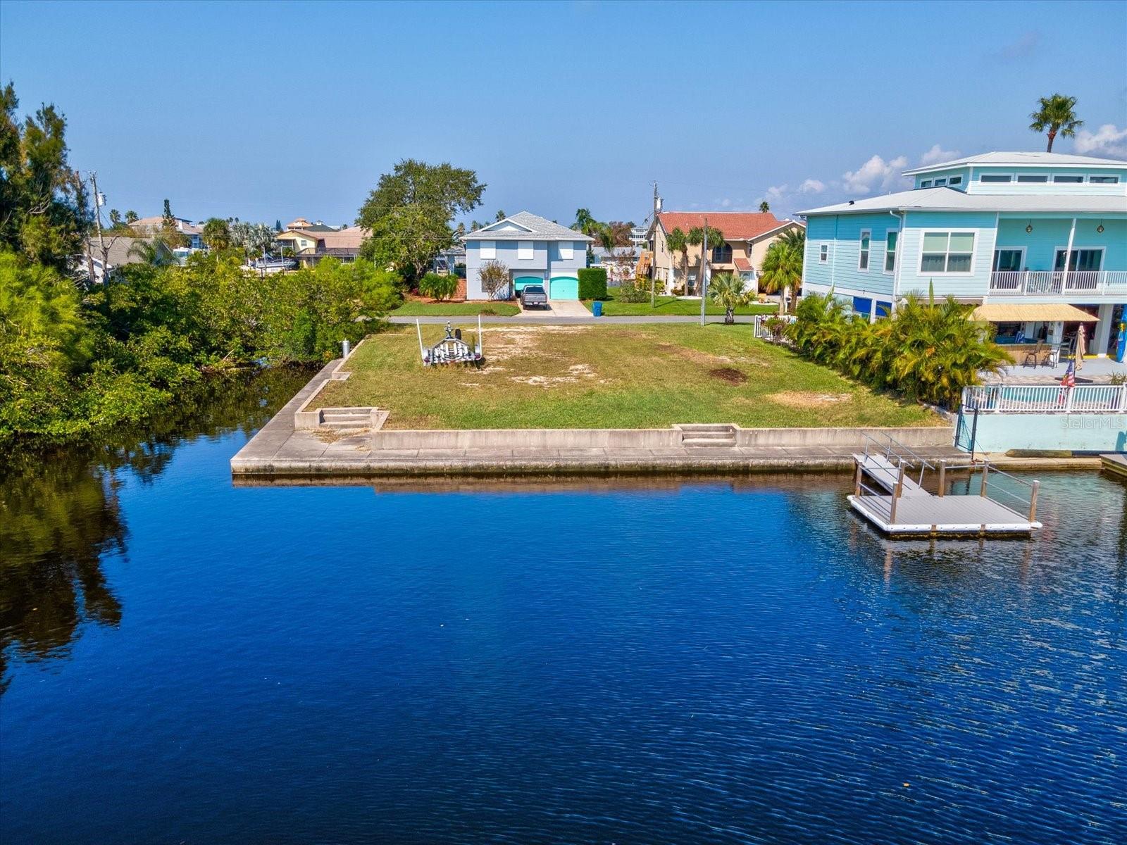 HERNANDO BEACH - Land