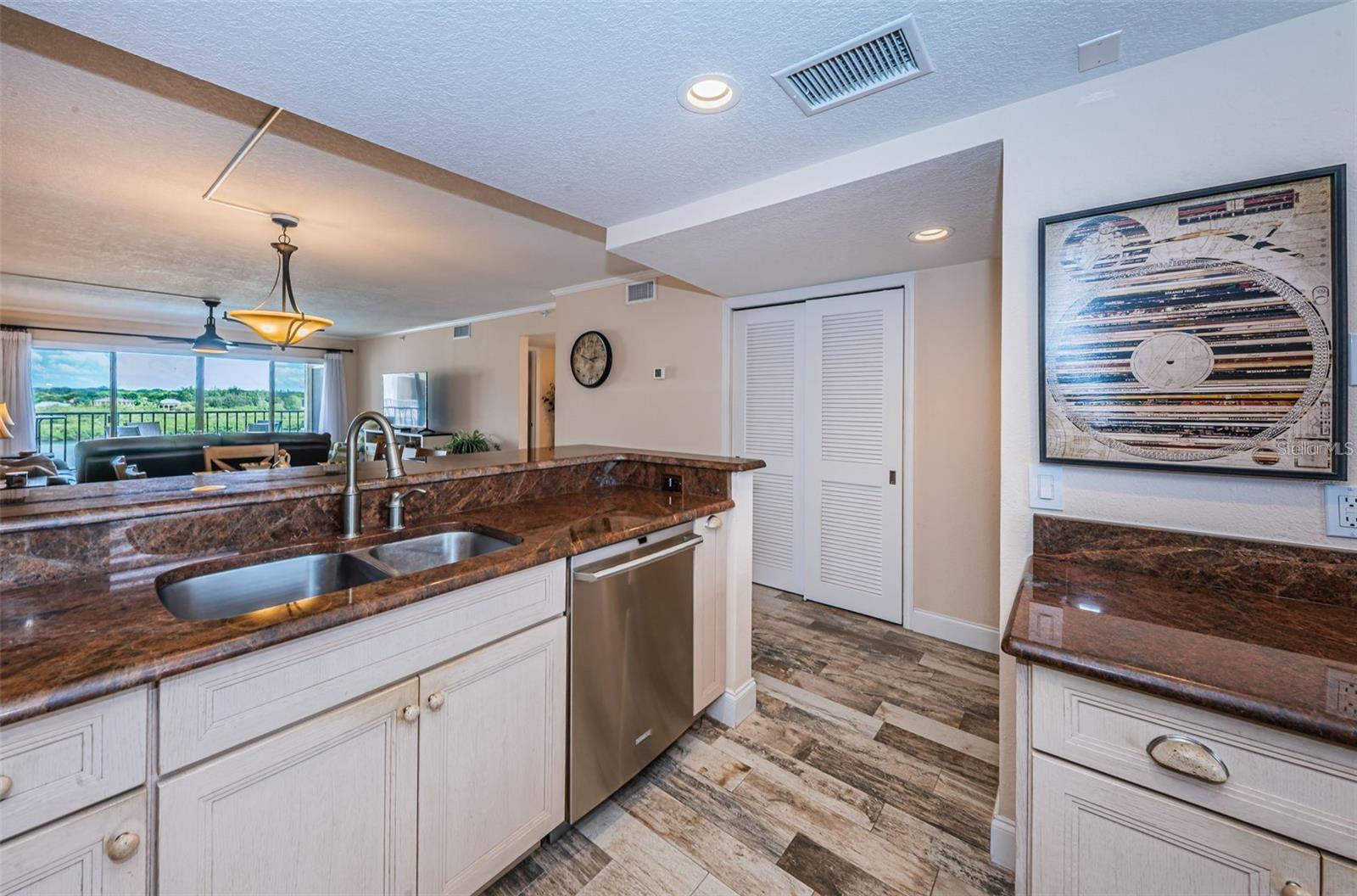 GOLDEN SHORES CONDO - Residential