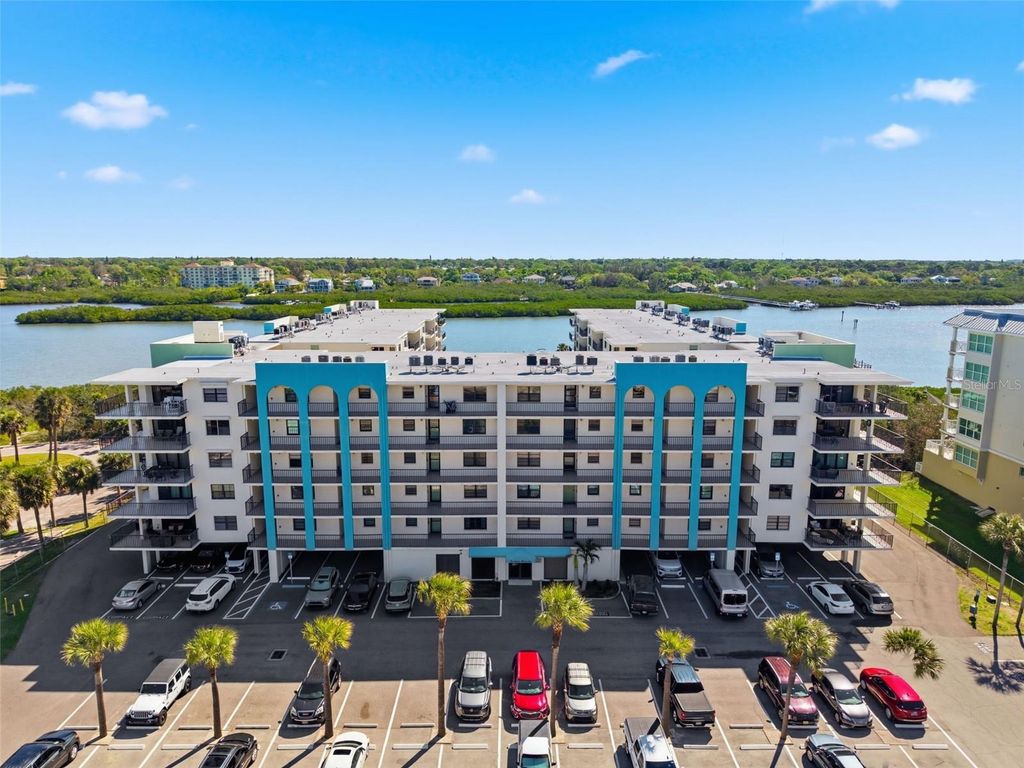 Photo of 19531 Gulf Boulevard #609, Indian Shores, FL 33785 (MLS # TB8488962)