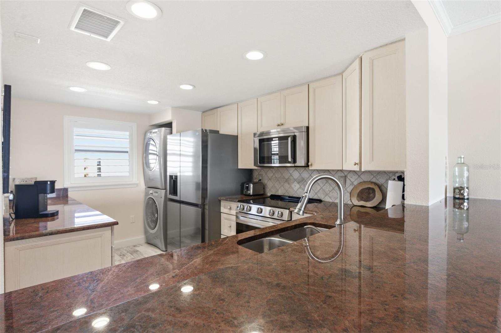 GOLDEN SHORES CONDO - Residential