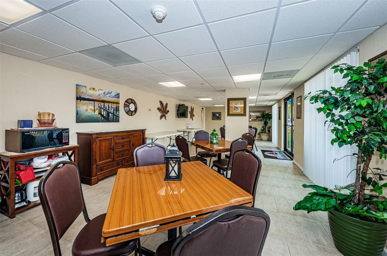 GOLDEN SHORES CONDO - Residential