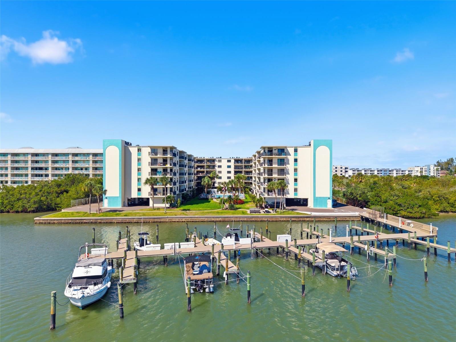GOLDEN SHORES CONDO - Residential