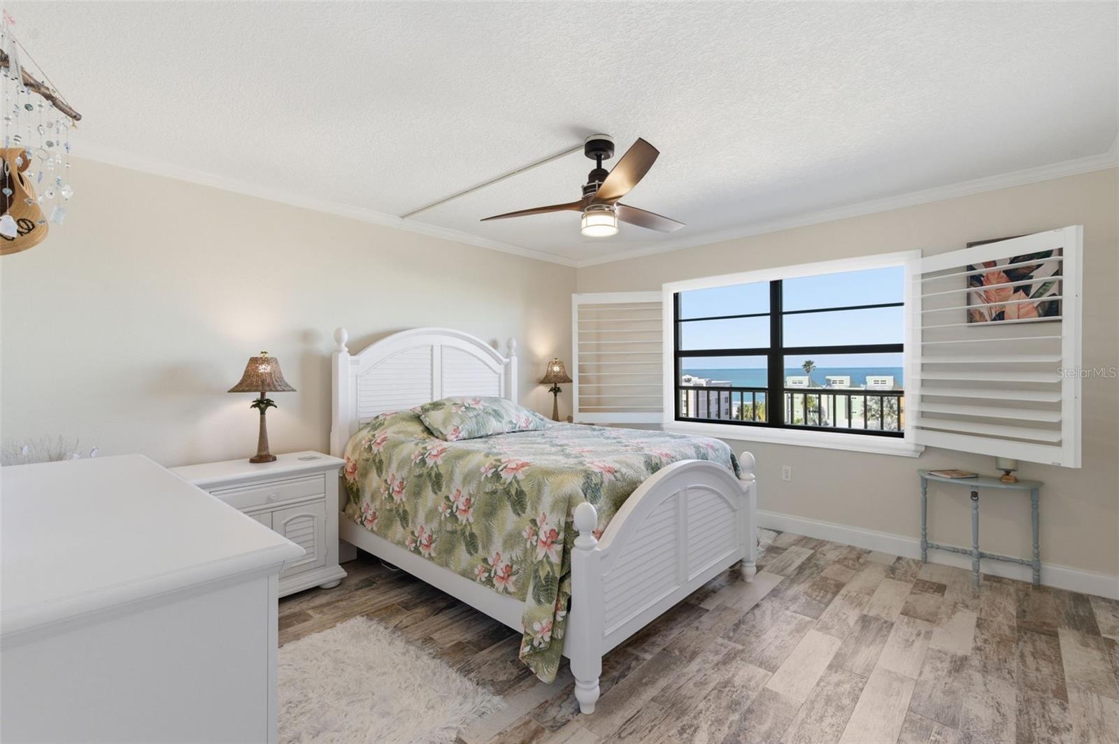 GOLDEN SHORES CONDO - Residential