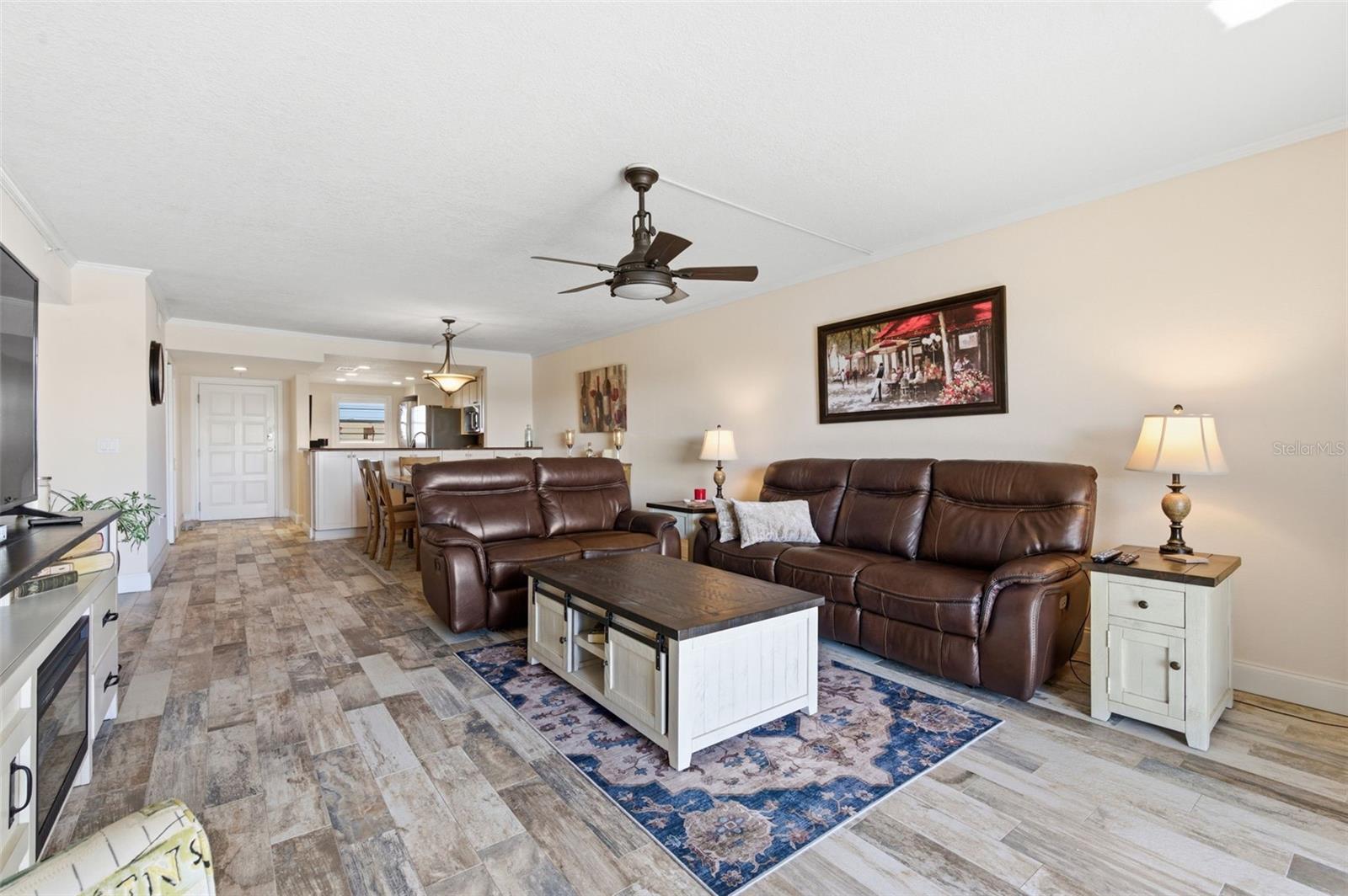 GOLDEN SHORES CONDO - Residential