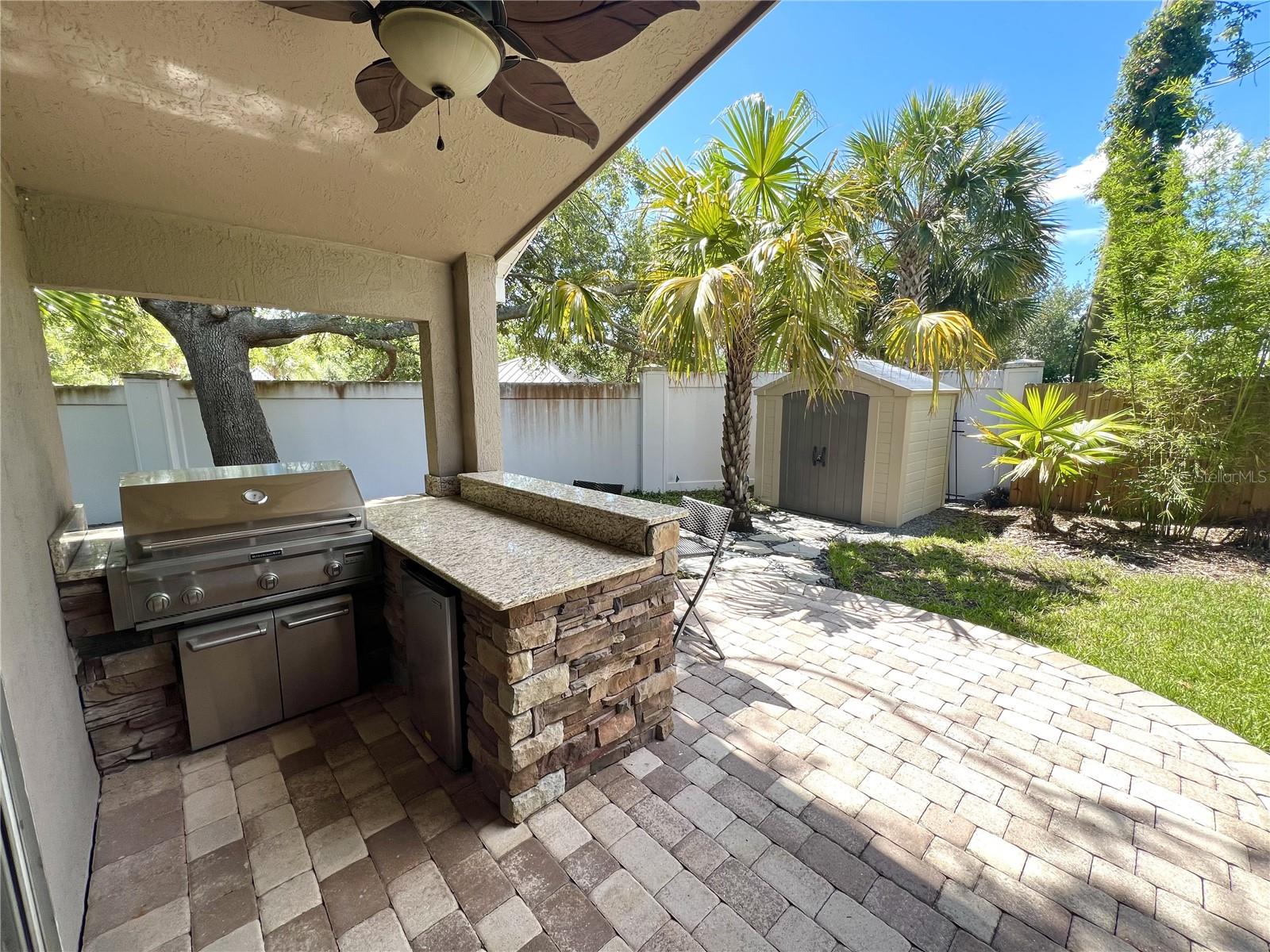 WINFIELD - Residential