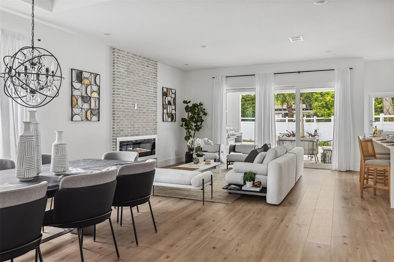 WINTER PARK VILLAGE - Residential