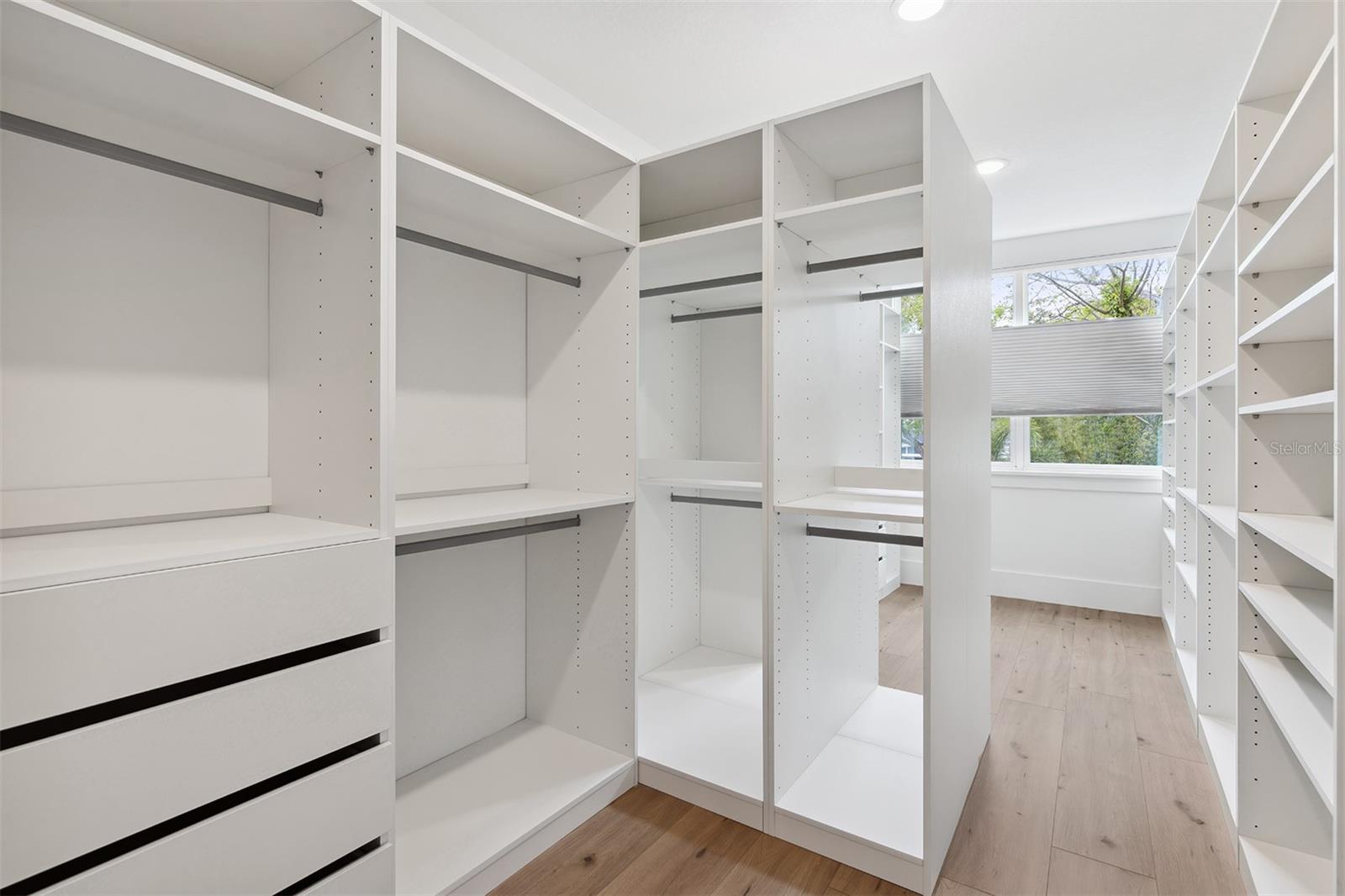 WINTER PARK VILLAGE - Residential