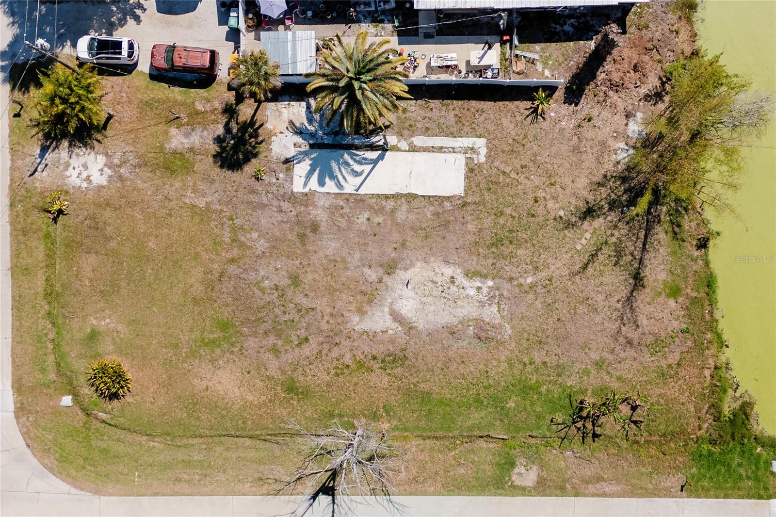 8195 PINE TREE LANE, ENGLEWOOD, FL, 34224 2 8195 PINE TREE LANE