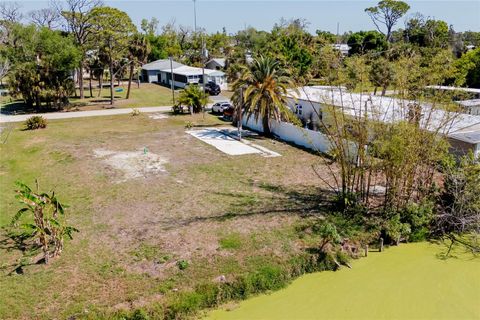 8195 PINE TREE LANE ENGLEWOOD FL 34224