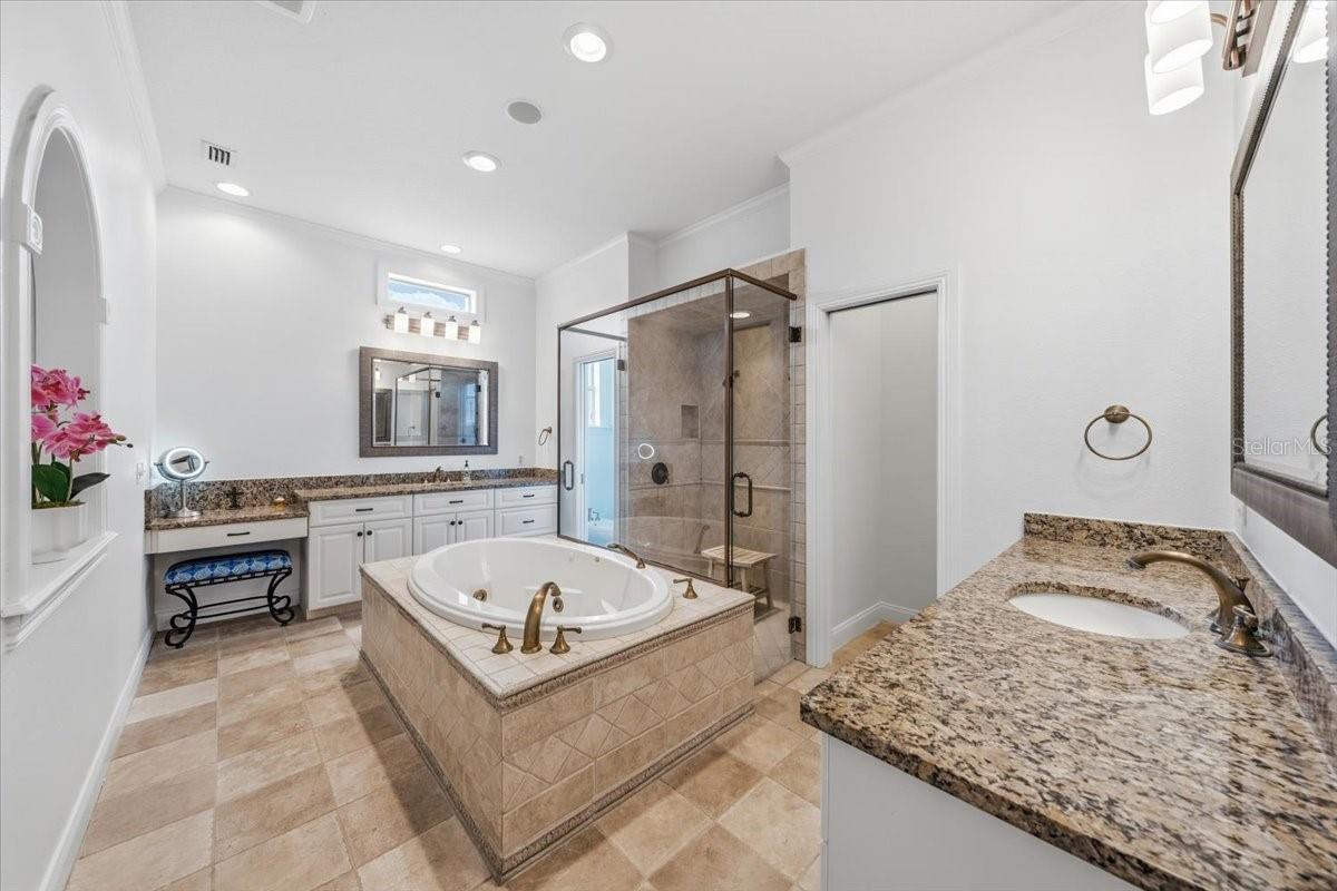 CAMPOS VALRICO SURV - Residential