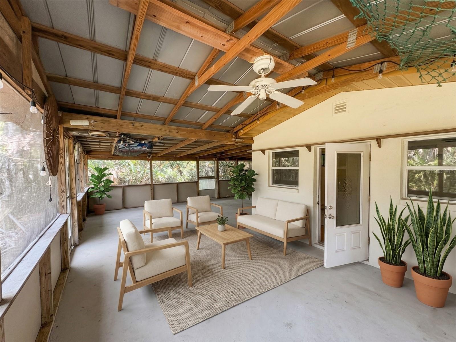 PARKWAY GROVES ESTATES - Residential