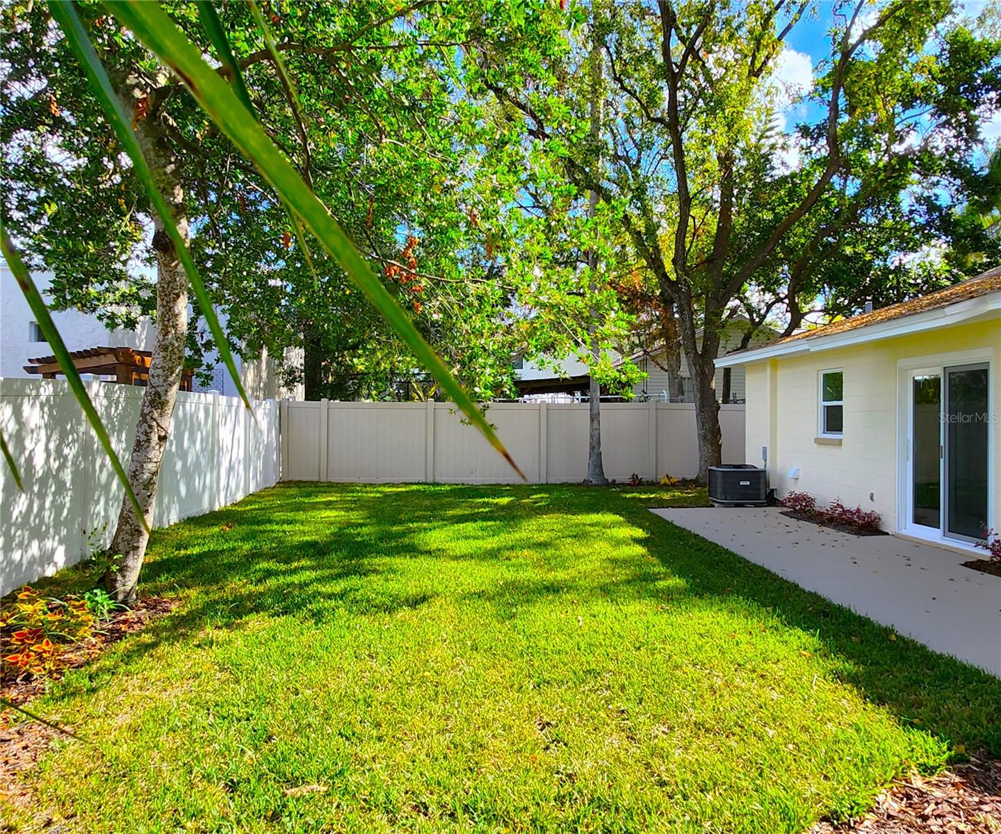 3915 W SAN PEDRO STREET