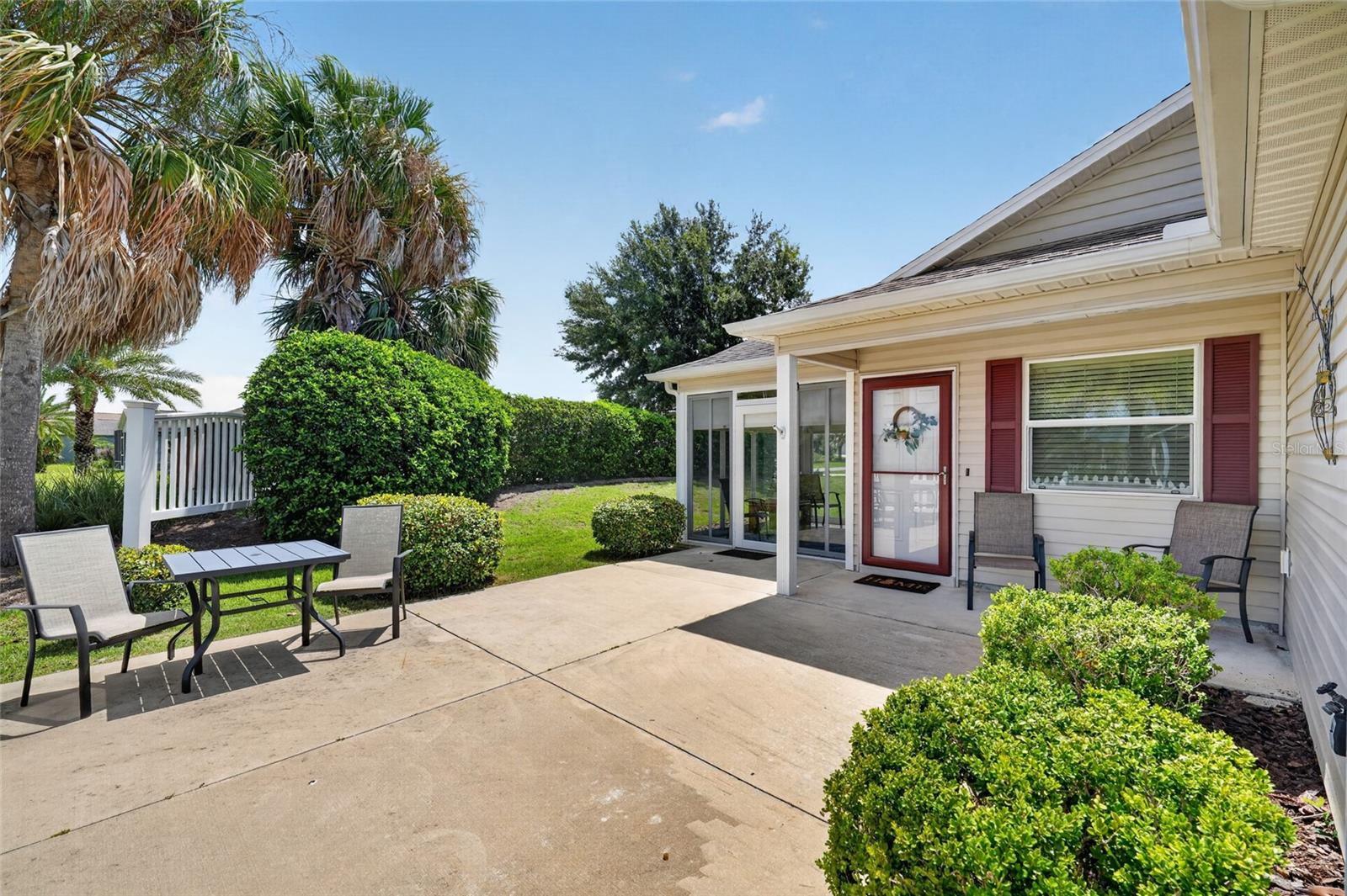 1362 VIOLA COURT