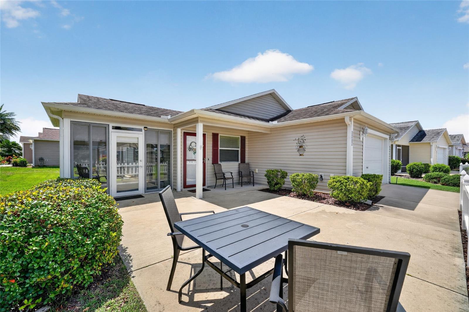 1362 VIOLA COURT