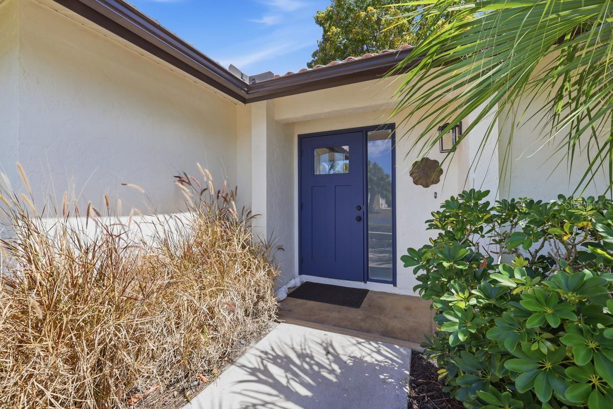 SPANISH GARDENS - Residential