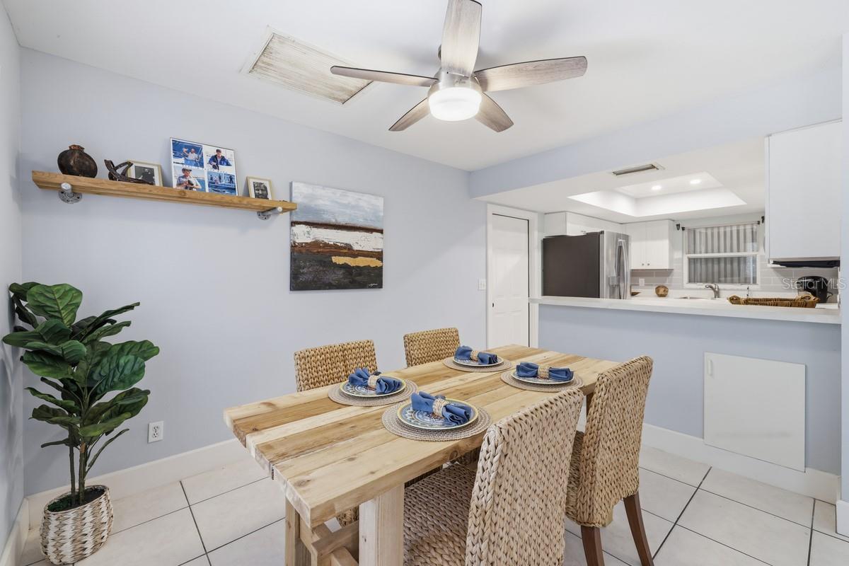 SPANISH GARDENS - Residential