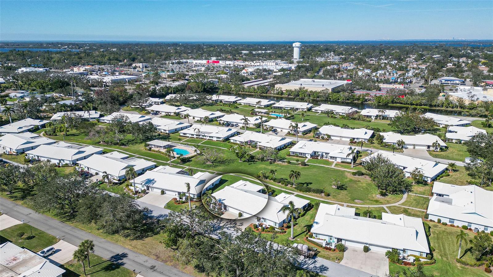 VILLAGE GREEN OF BRADENTON SEC 9 - Residential