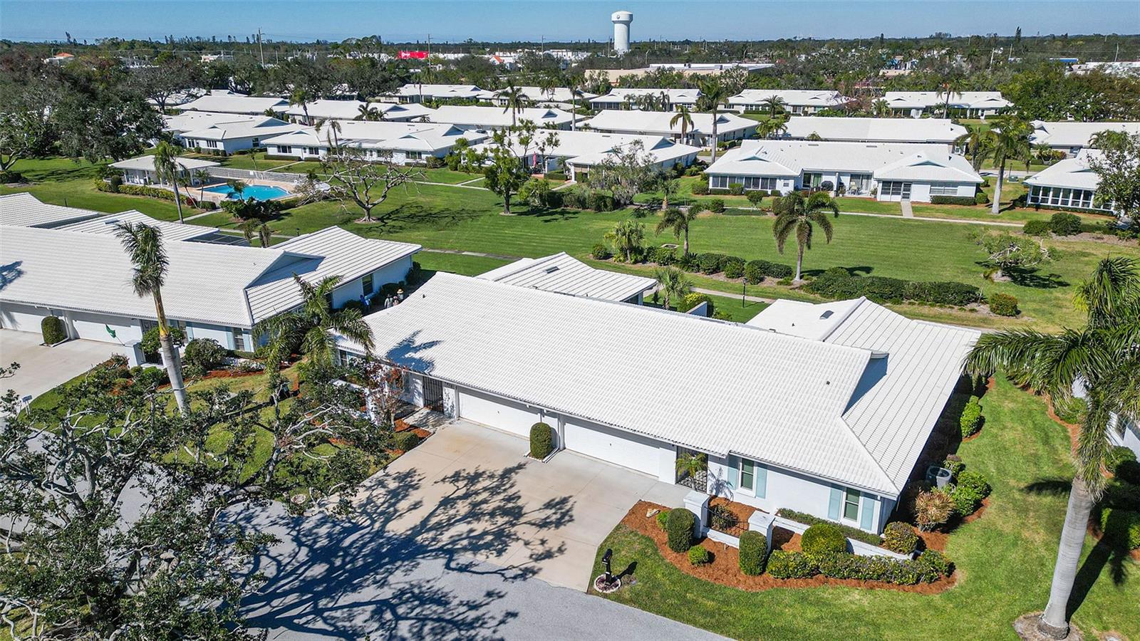 VILLAGE GREEN OF BRADENTON SEC 9 - Residential