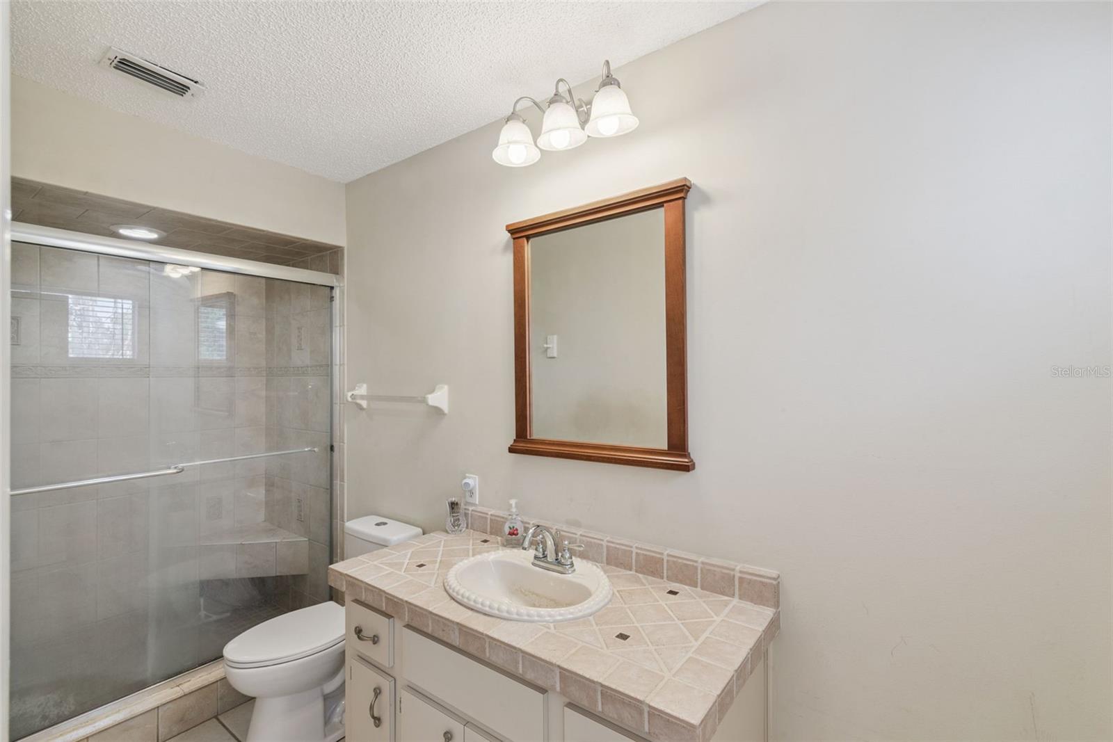 OAK RUN - Residential