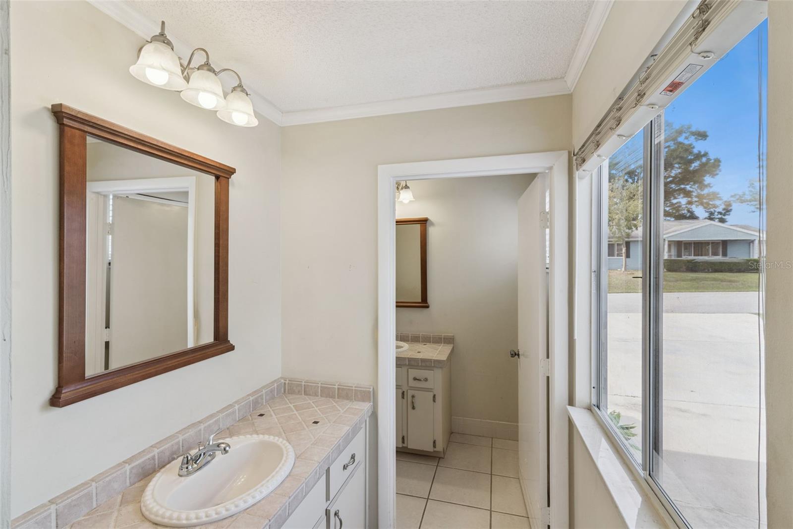 OAK RUN - Residential