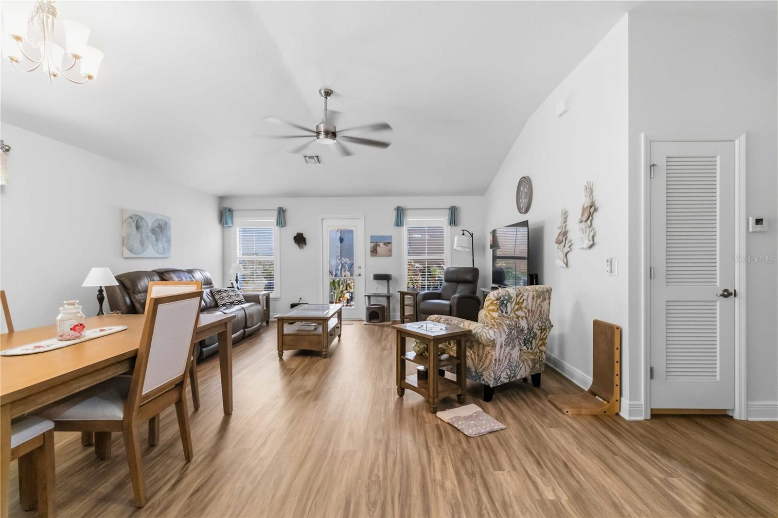 PUNTA GORDA ISLES SEC 20 - Residential