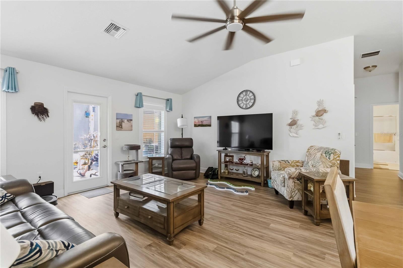 PUNTA GORDA ISLES SEC 20 - Residential